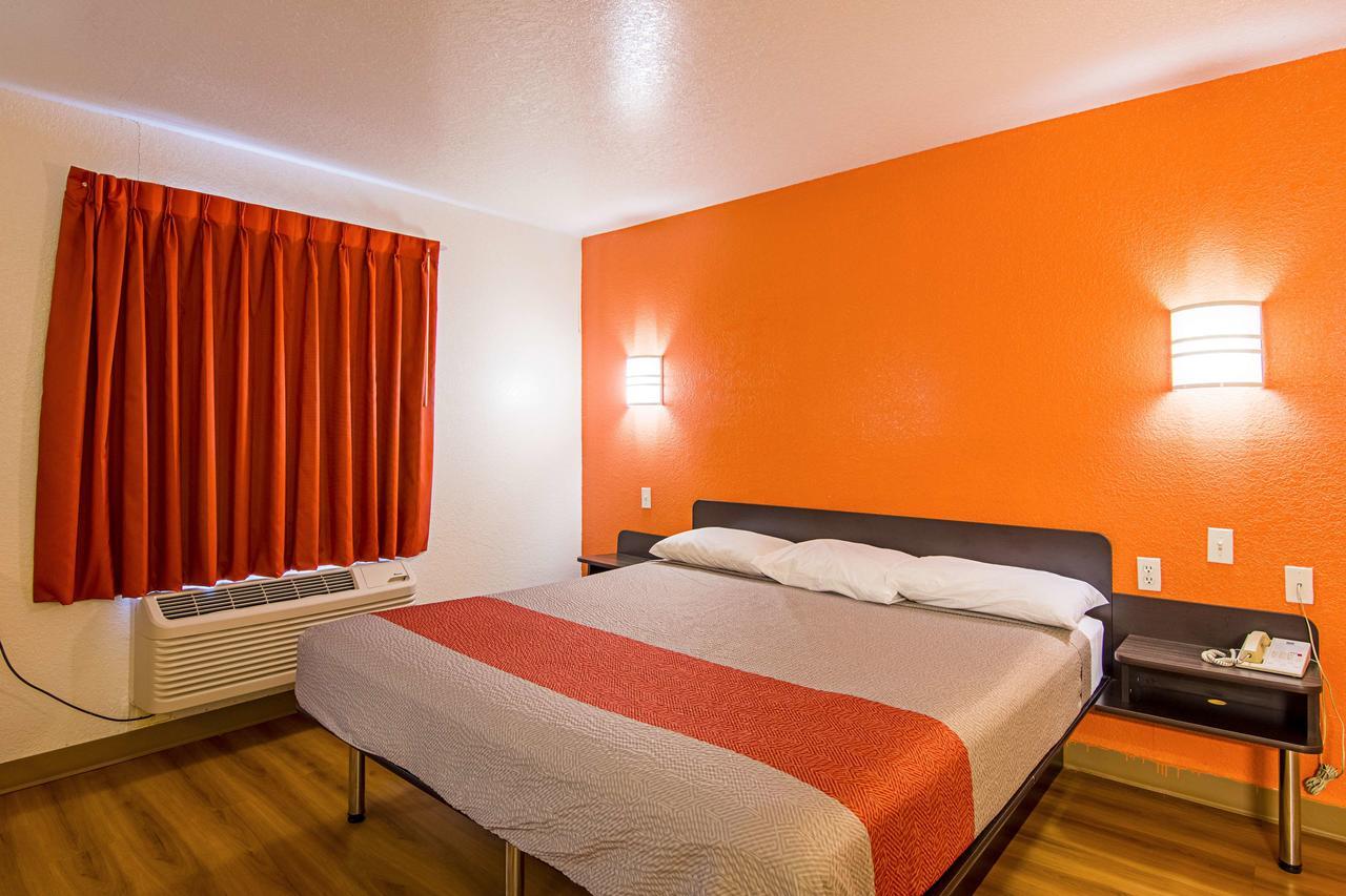 Motel 6 Little Rock South Zewnętrze zdjęcie